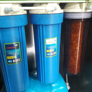 Bảo trì máy lọc nước tại hà nội - tiến hành vệ sinh lõi lọc thường xuyên