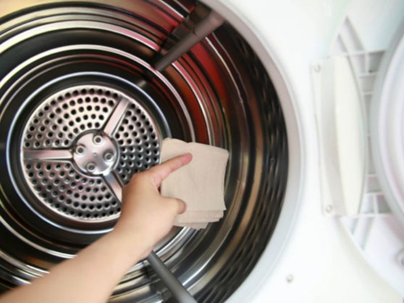 Dấu hiệu nhận biết máy giặt cần được vệ sinh