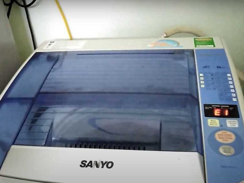 Lỗi E1 máy giặt Sanyo nguyên nhân