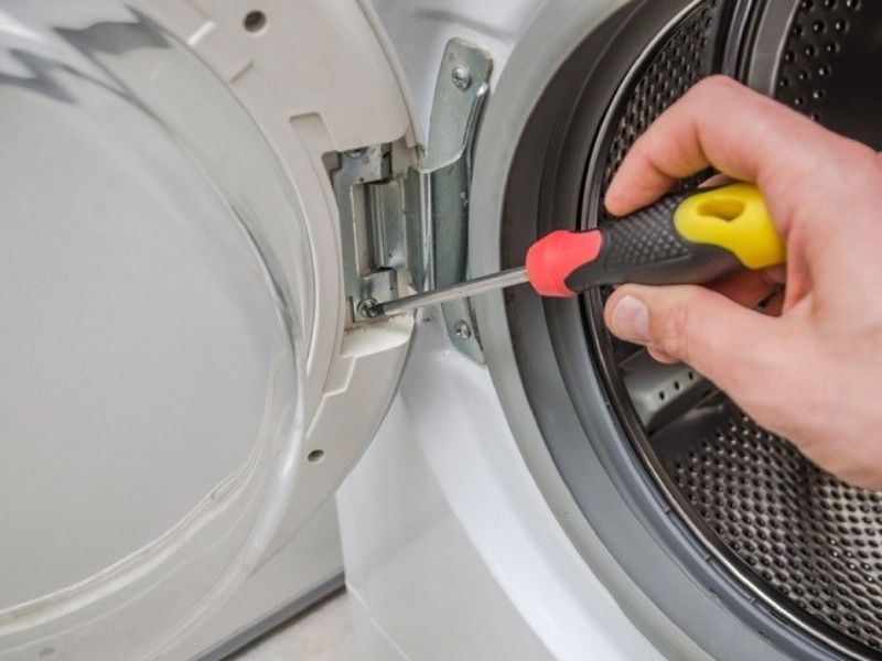 Cách xử lý lỗi máy giặt Electrolux không mở được cửa tại nhà