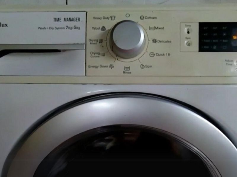 Câu hỏi thường gặp về lỗi E20 máy giặt Electrolux