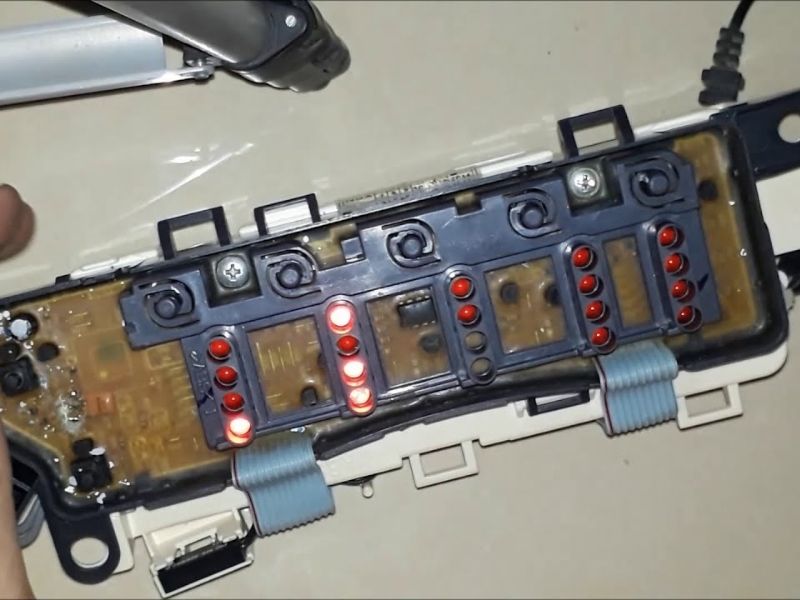 Các tình huống không nên tự sửa máy giặt Toshiba lỗi E95