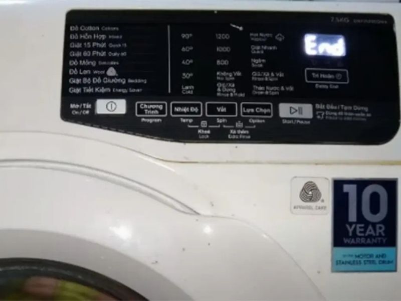 Nguyên nhân máy giặt Electrolux báo lỗi End